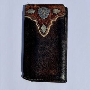 Ariat Men’s Leather Rodeo Wallet / Checkbook Cover